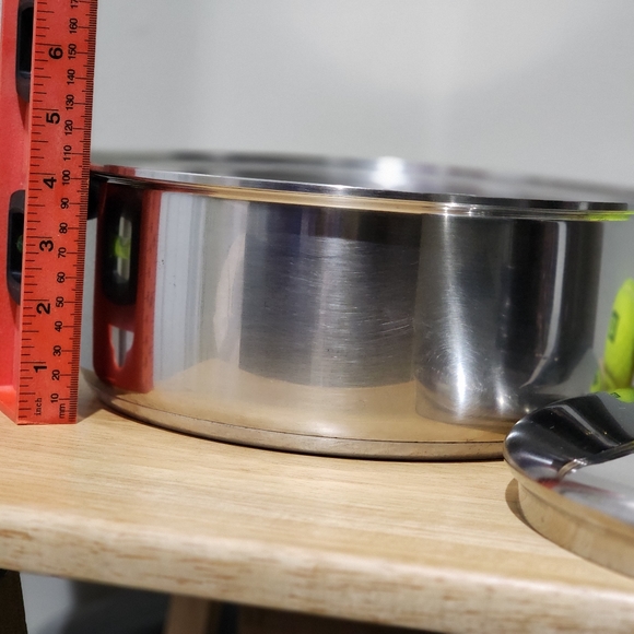 For @JR... Regal Thermic Ray 4-Ply 18-8 StnlsStl Thermo-Clad bottom Stock Pot - Picture 8 of 14